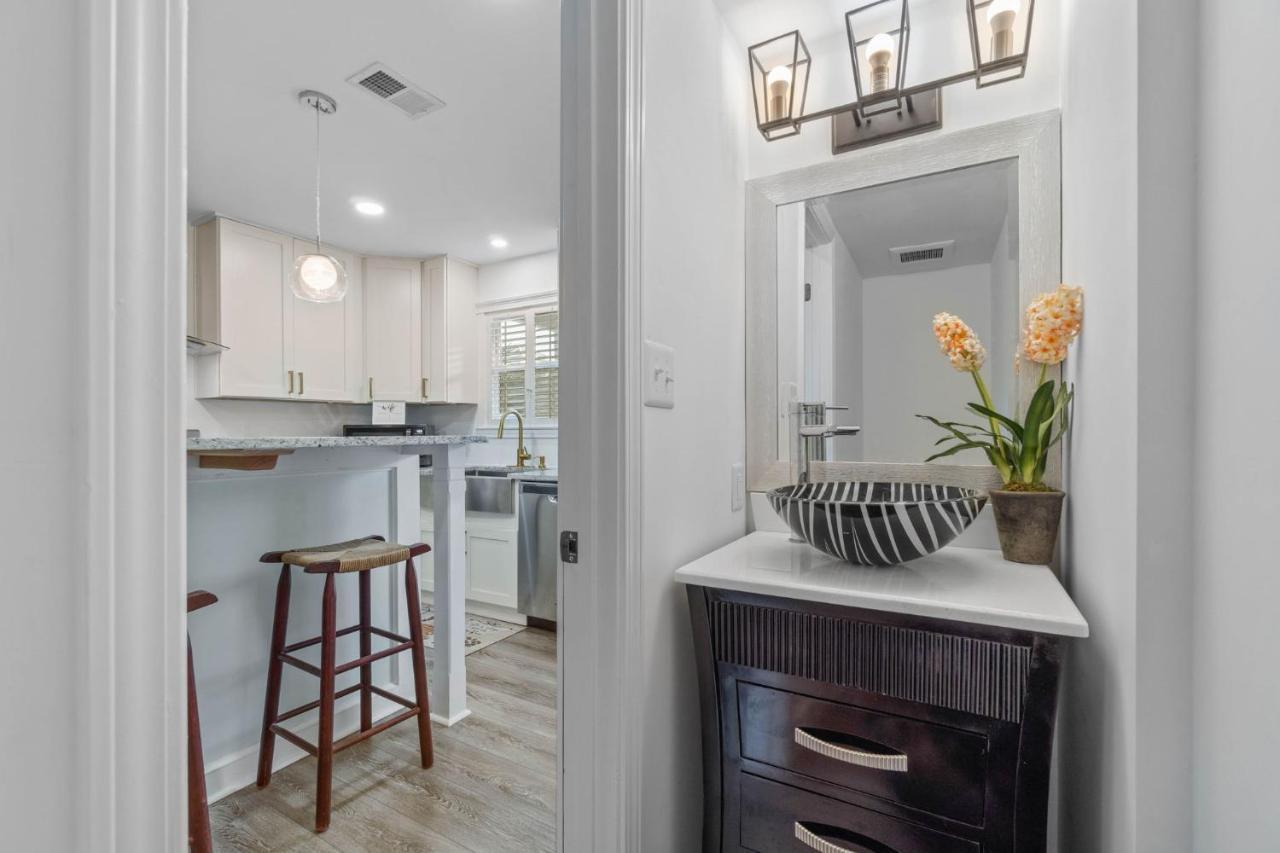 Helena'S Place, Fully Renovated Exclusive End Unit Townhouse 德斯廷 外观 照片